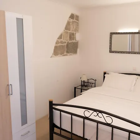 דירה Sea Breeze Apartment, 30m To Pebble Beach, Stobrec With Summer Amenities