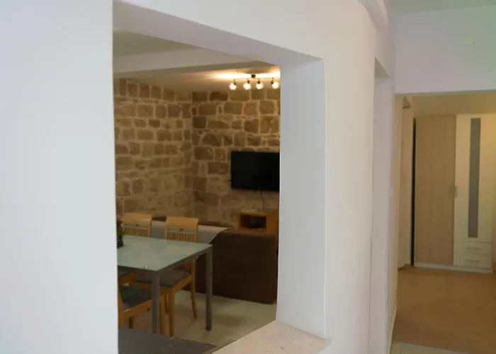 Sea Breeze Apartment, 30m To Pebble Beach, Stobrec With Summer Amenities